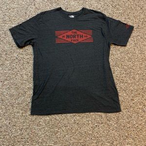 North Face t shirt